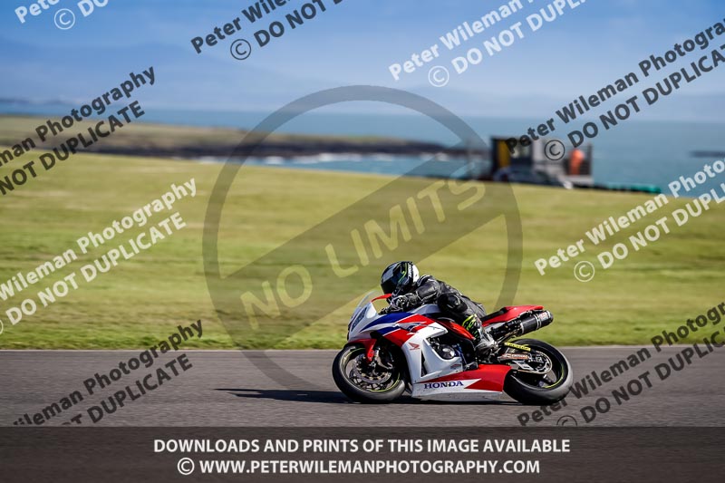 anglesey no limits trackday;anglesey photographs;anglesey trackday photographs;enduro digital images;event digital images;eventdigitalimages;no limits trackdays;peter wileman photography;racing digital images;trac mon;trackday digital images;trackday photos;ty croes